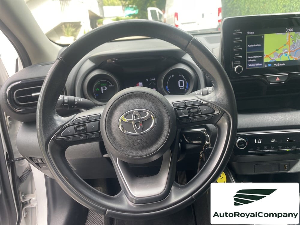 Toyota Yaris usata a Roma (11)