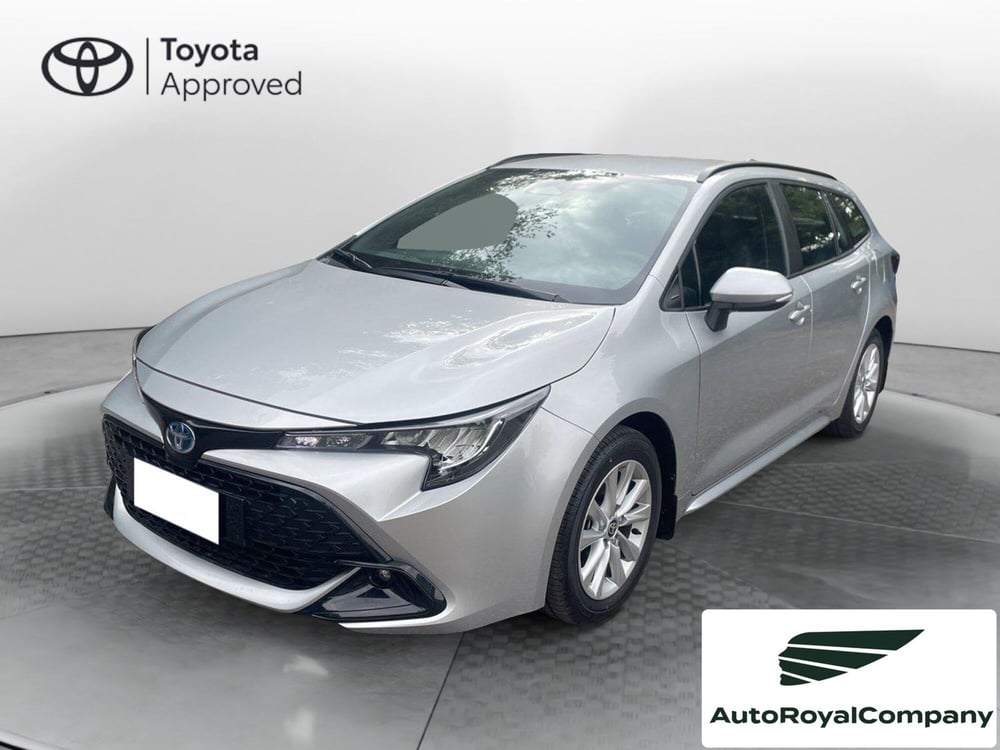 Toyota Corolla Touring Sports nuova a Roma