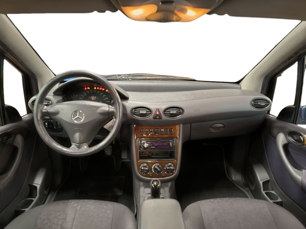 Mercedes-Benz Classe A usata a Udine (11)