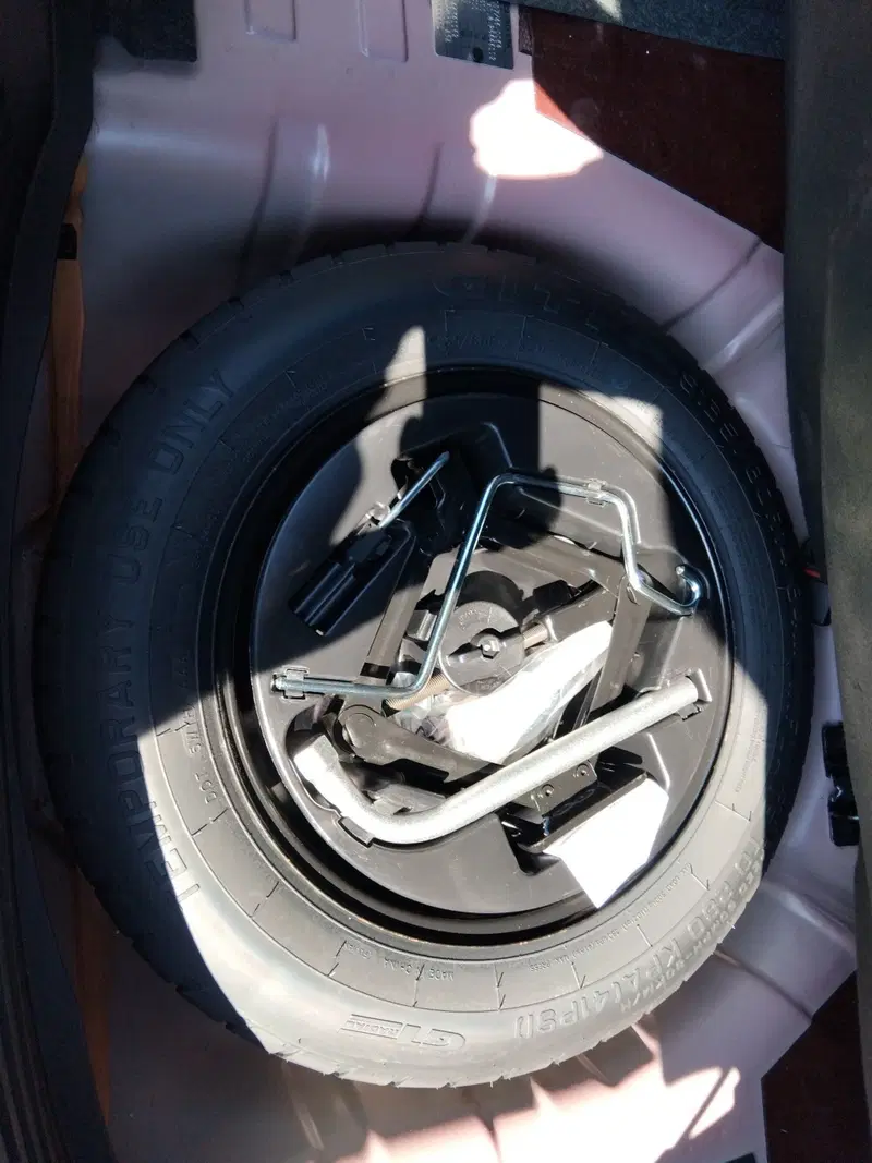 Lancia Ypsilon usata a Roma (11)
