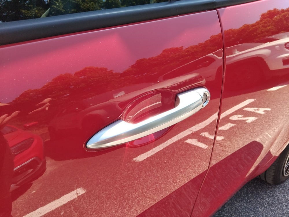 Lancia Ypsilon usata a Roma (9)