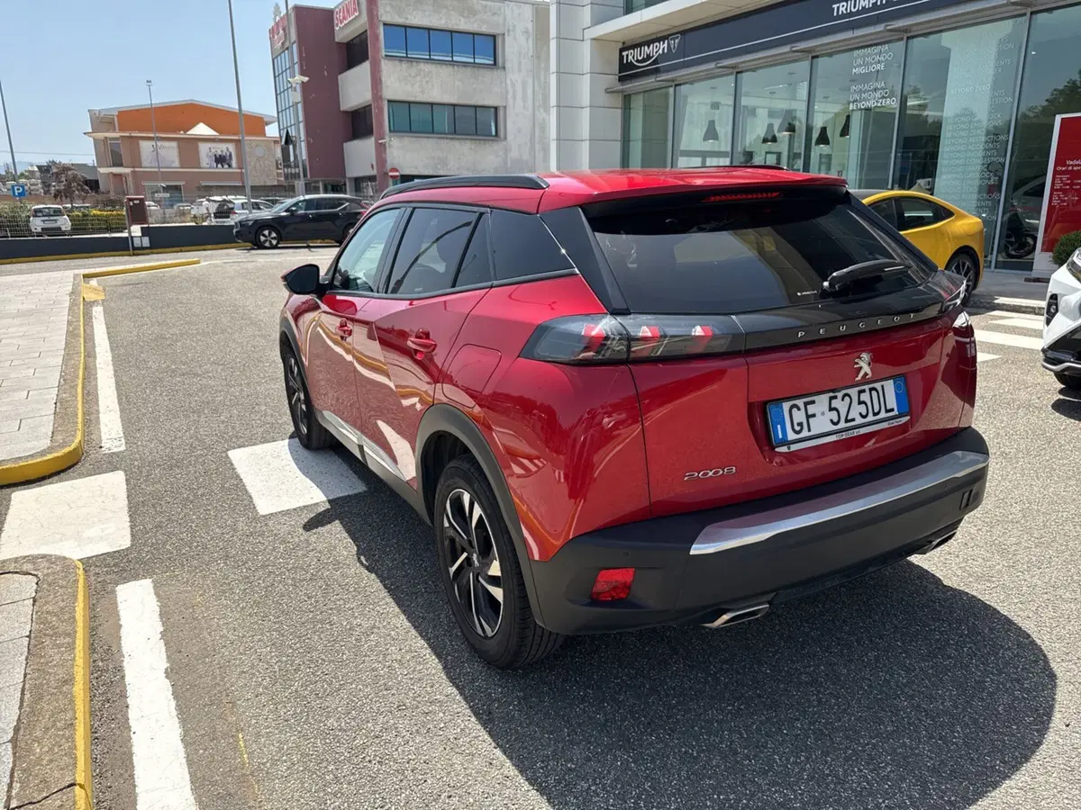 Peugeot 2008 usata a Reggio Calabria (3)