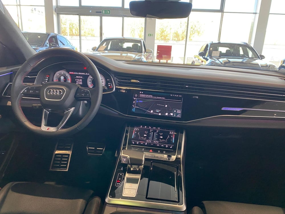 Audi Q8 usata a Firenze (13)