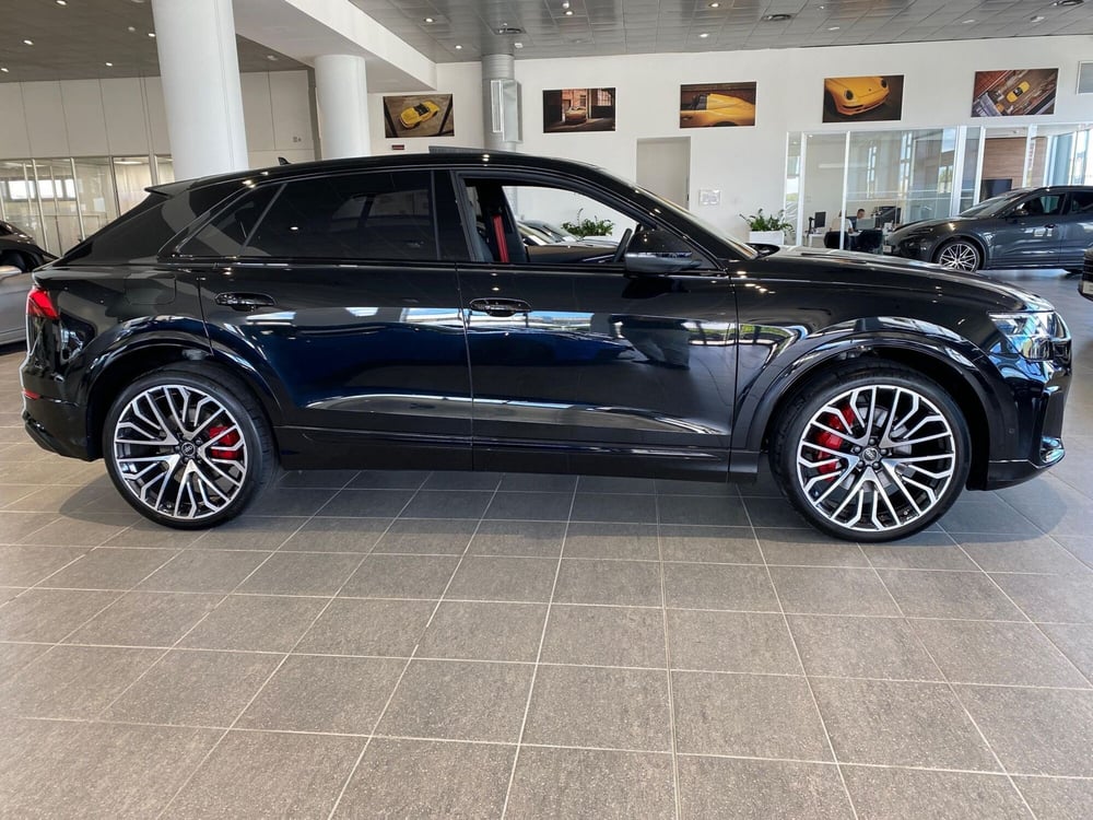 Audi Q8 usata a Firenze (4)
