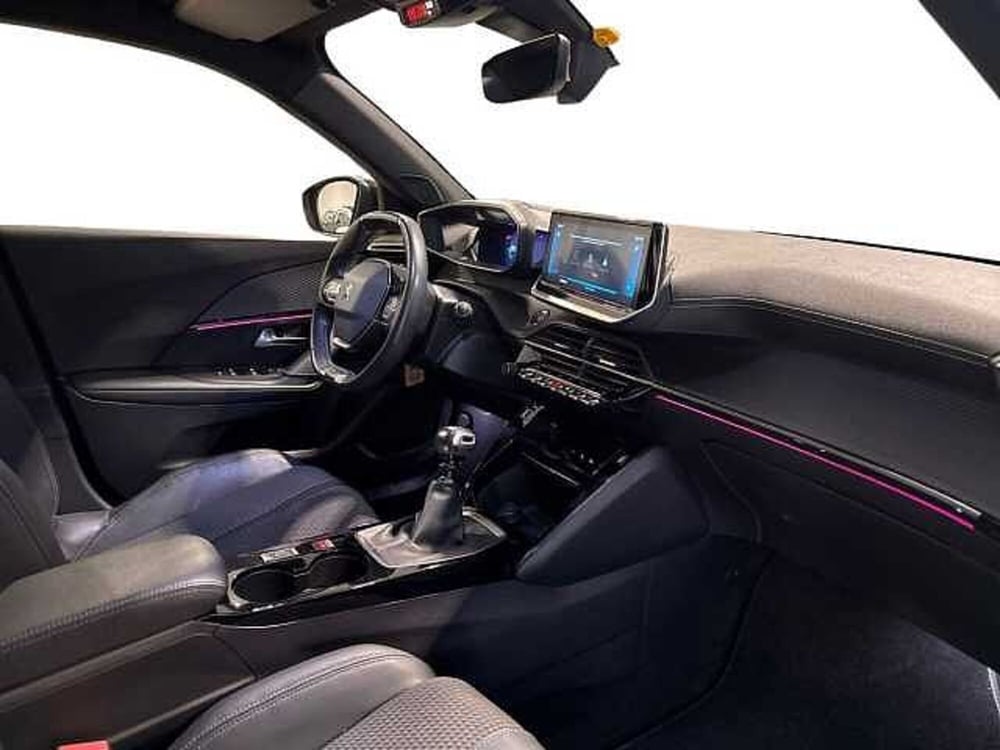 Peugeot 2008 usata a Napoli (13)