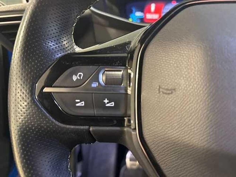 Peugeot 2008 usata a Napoli (16)