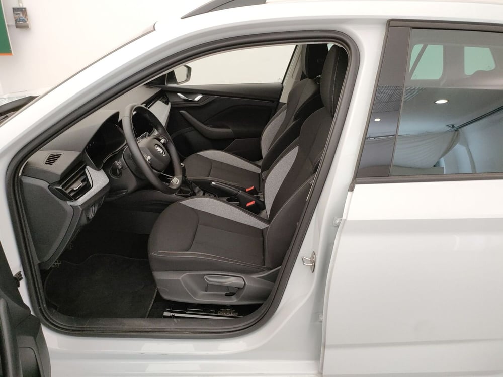 Skoda Kamiq usata a Varese (11)