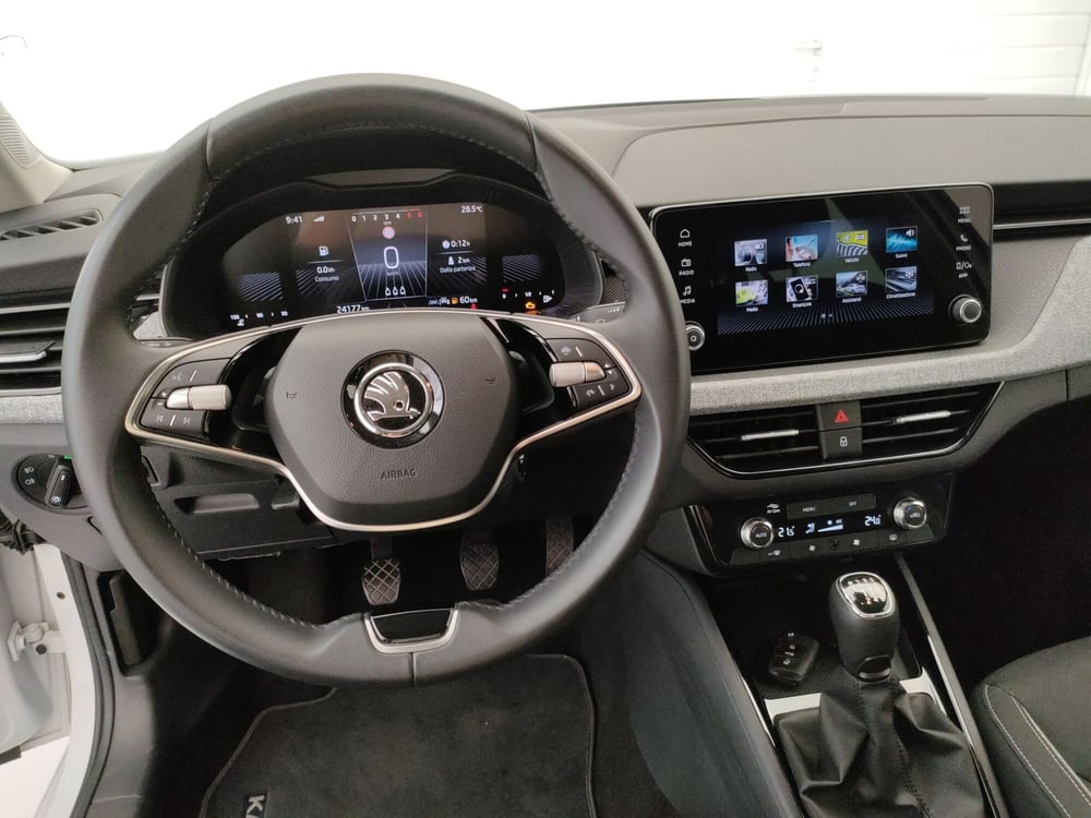Skoda Kamiq usata a Varese (15)