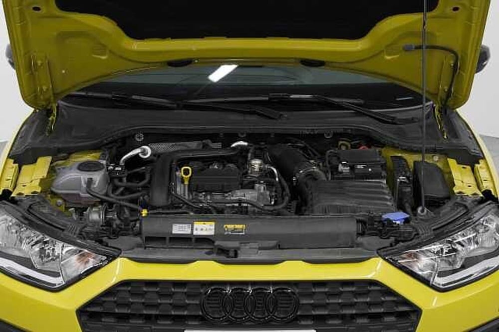 Audi A1 Sportback usata a Como (11)