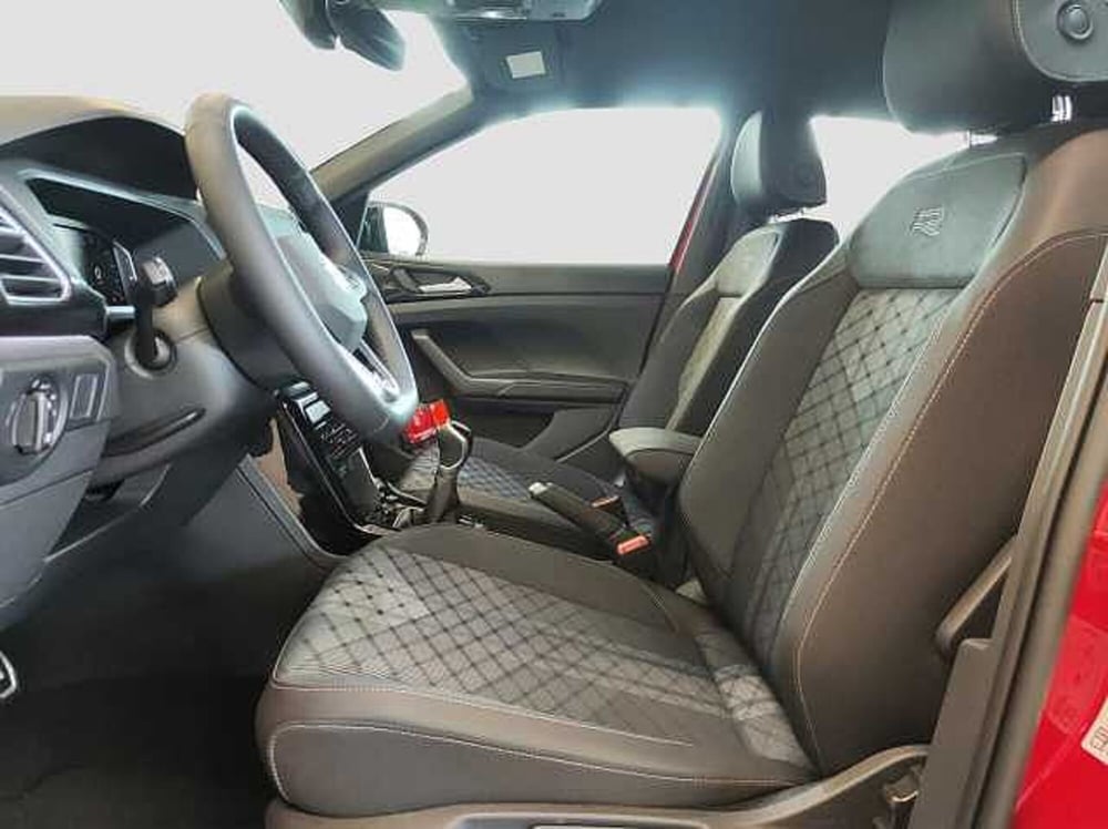 Volkswagen T-Cross nuova a Como (5)