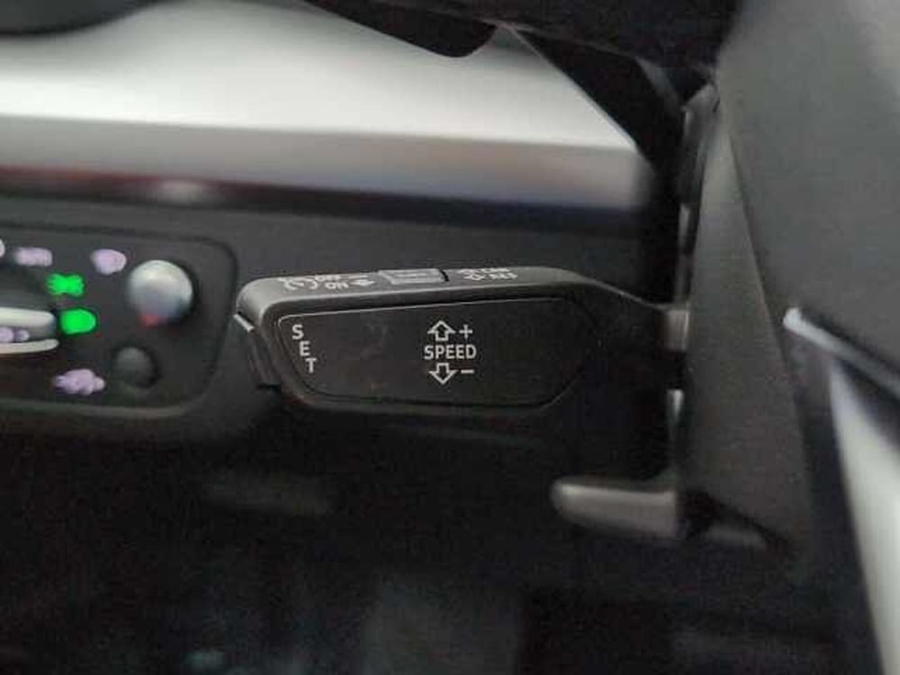 Audi Q5 Sportback usata a Varese (12)