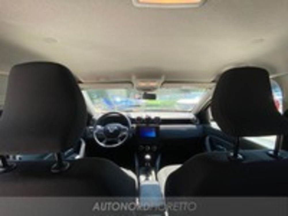Dacia Duster usata a Udine (15)