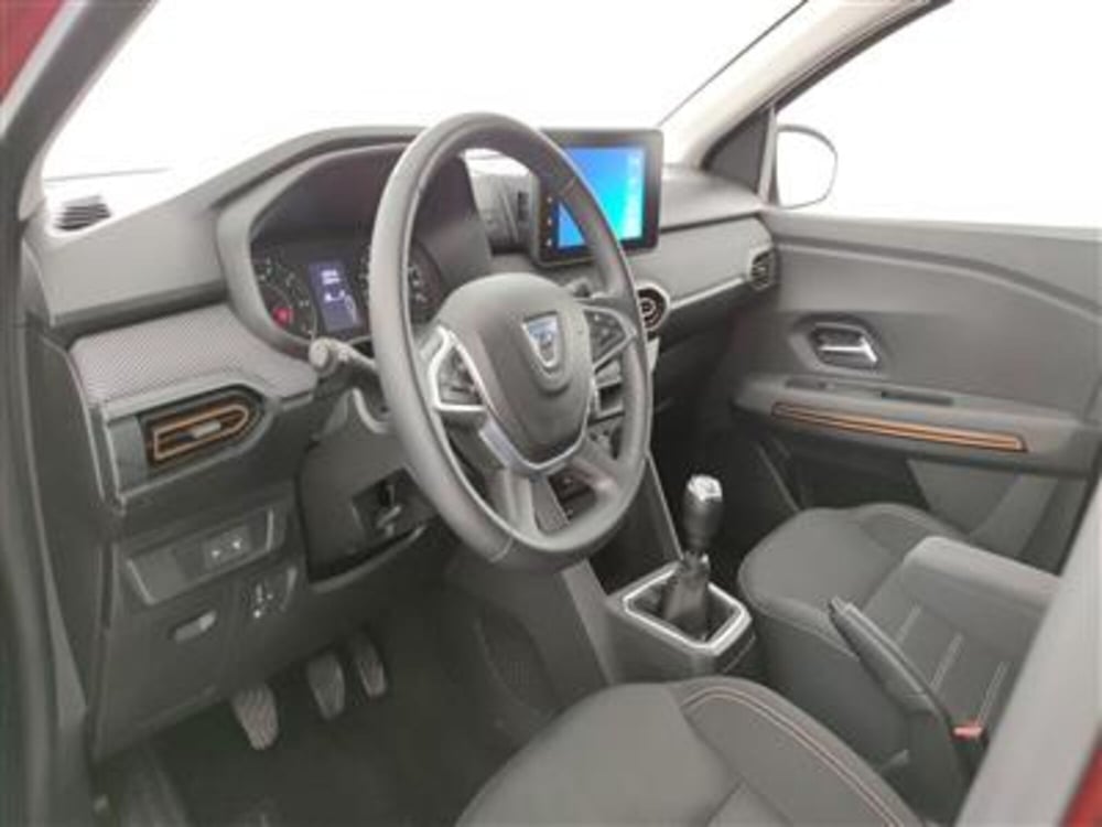 Dacia Sandero usata a Bari (14)