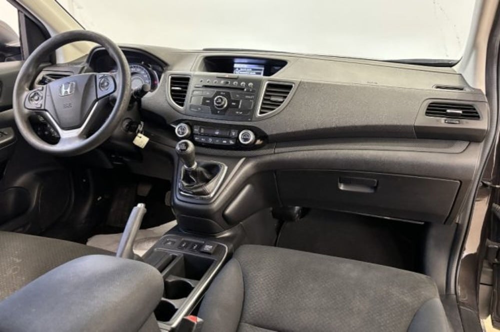 Honda CR-V usata a Latina (9)