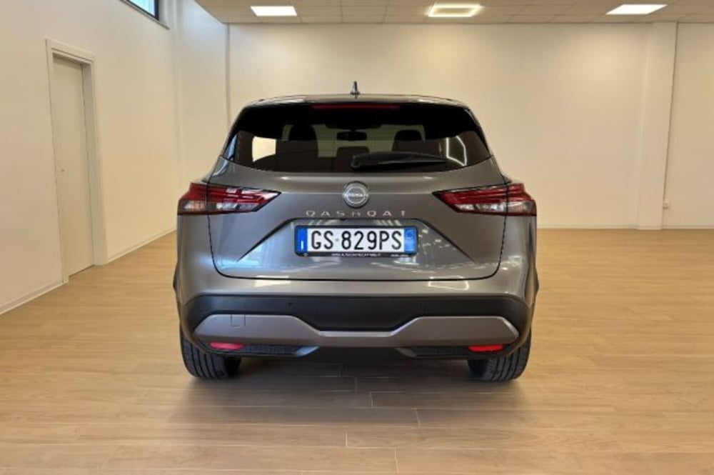 Nissan Qashqai usata a Latina (6)