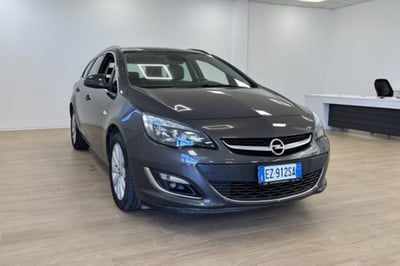 Opel Astra Station Wagon 1.6 CDTI EcoFLES&amp;S Sports Cosmo del 2015 usata a Fondi