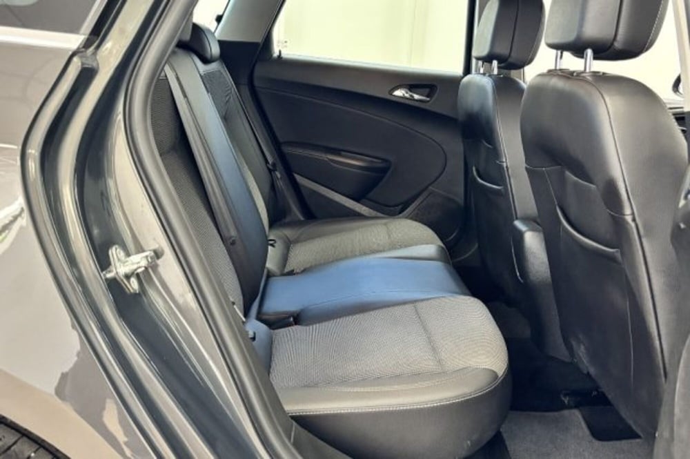 Opel Astra Station Wagon usata a Latina (10)