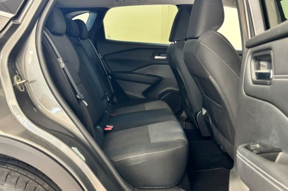 Nissan Qashqai usata a Latina (10)