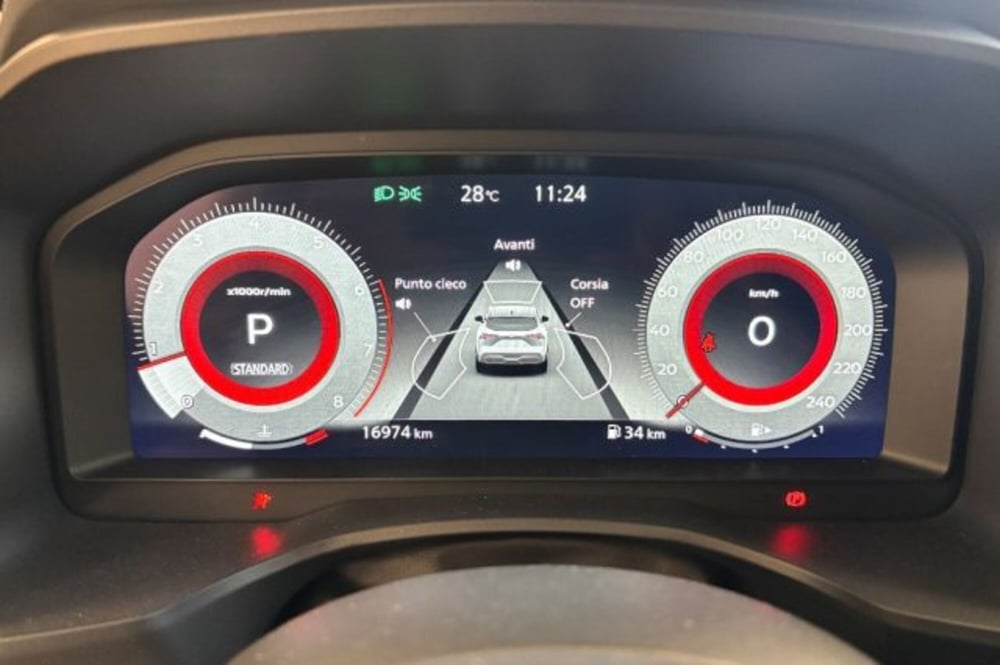Nissan Qashqai usata a Latina (13)