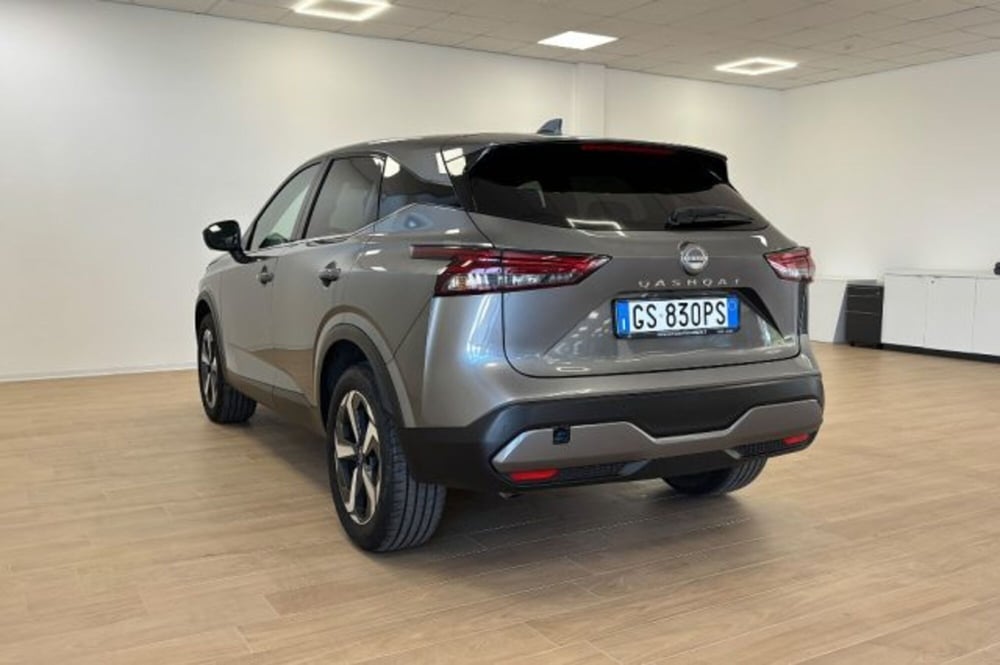 Nissan Qashqai usata a Latina (5)