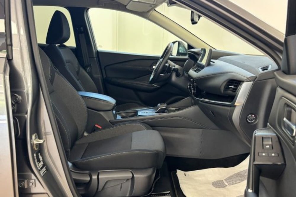 Nissan Qashqai usata a Latina (8)