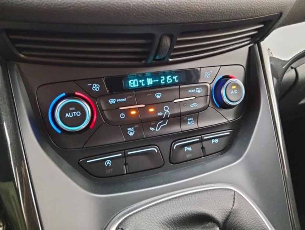 Ford Kuga usata a Como (18)