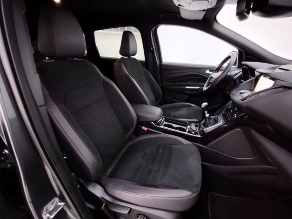 Ford Kuga usata a Como (3)