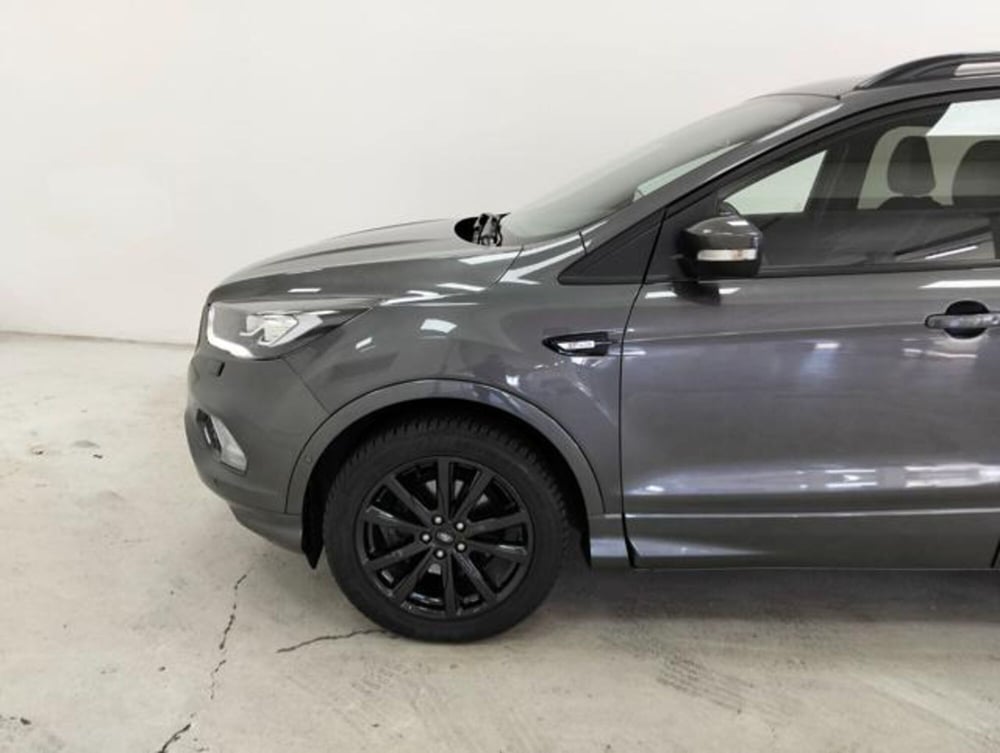 Ford Kuga usata a Como (9)