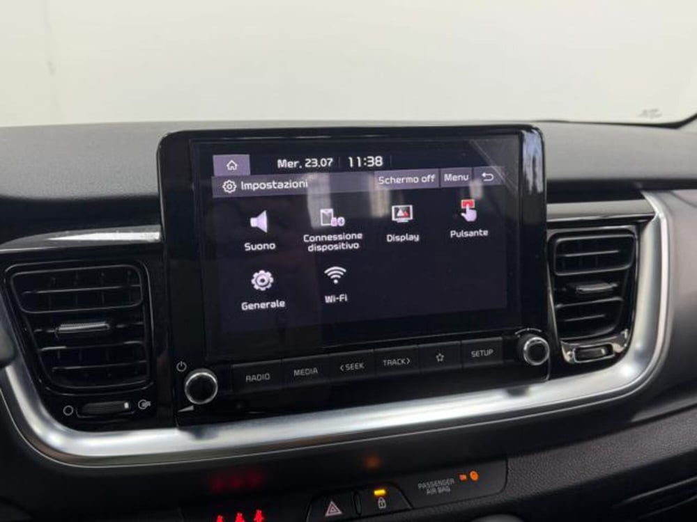 Kia Stonic usata a Como (15)