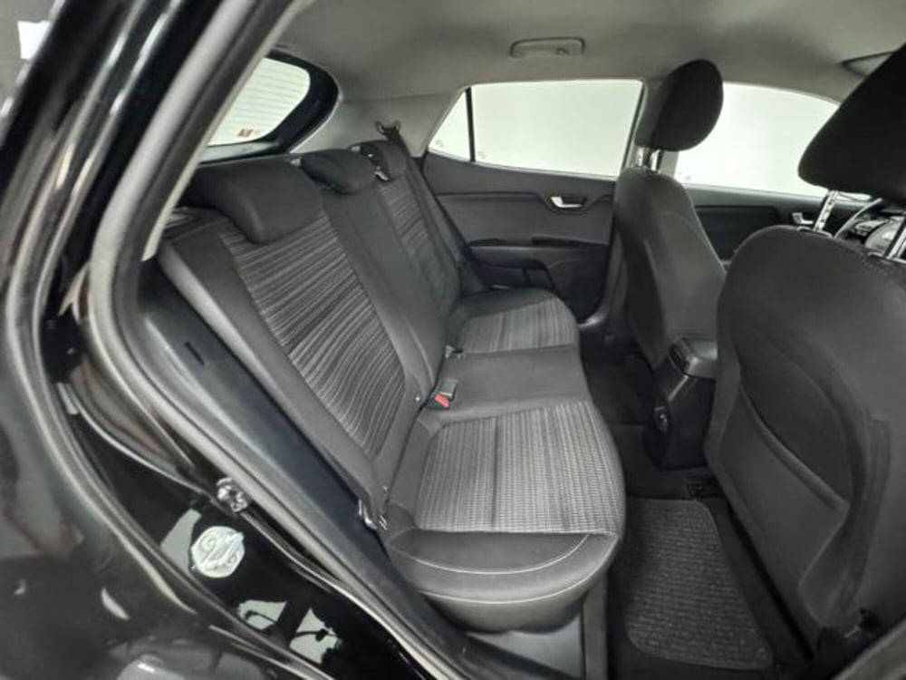 Kia Stonic usata a Como (5)