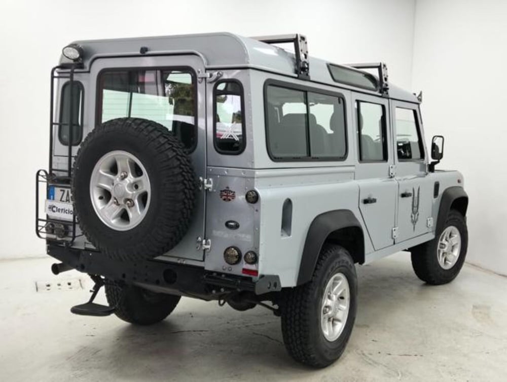 Land Rover Defender usata a Como (2)
