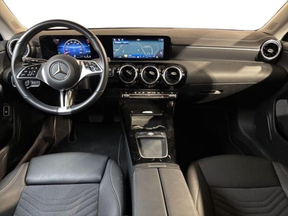 Mercedes-Benz CLA Shooting Brake usata a Bologna (9)