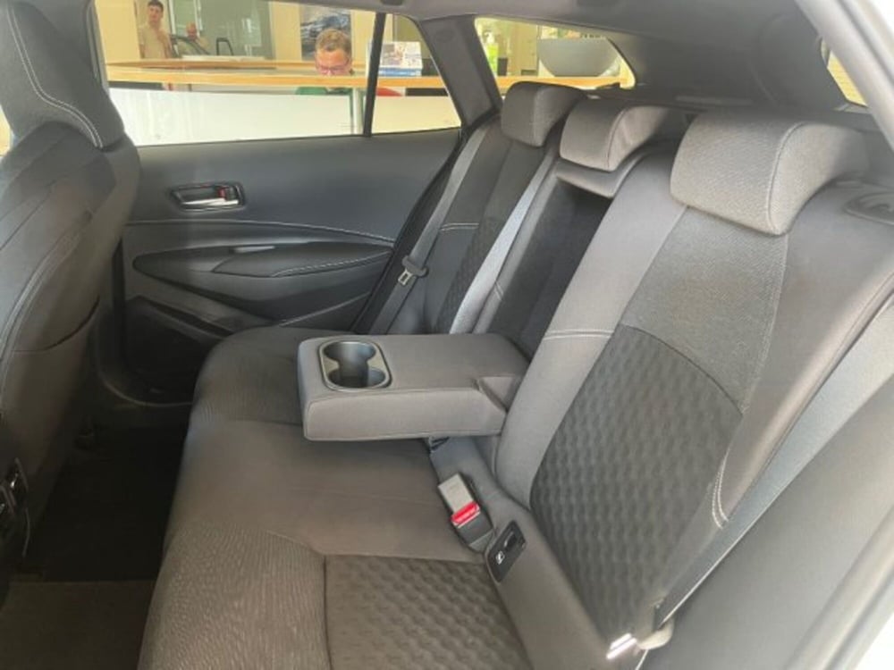 Suzuki Swace nuova a Torino (12)