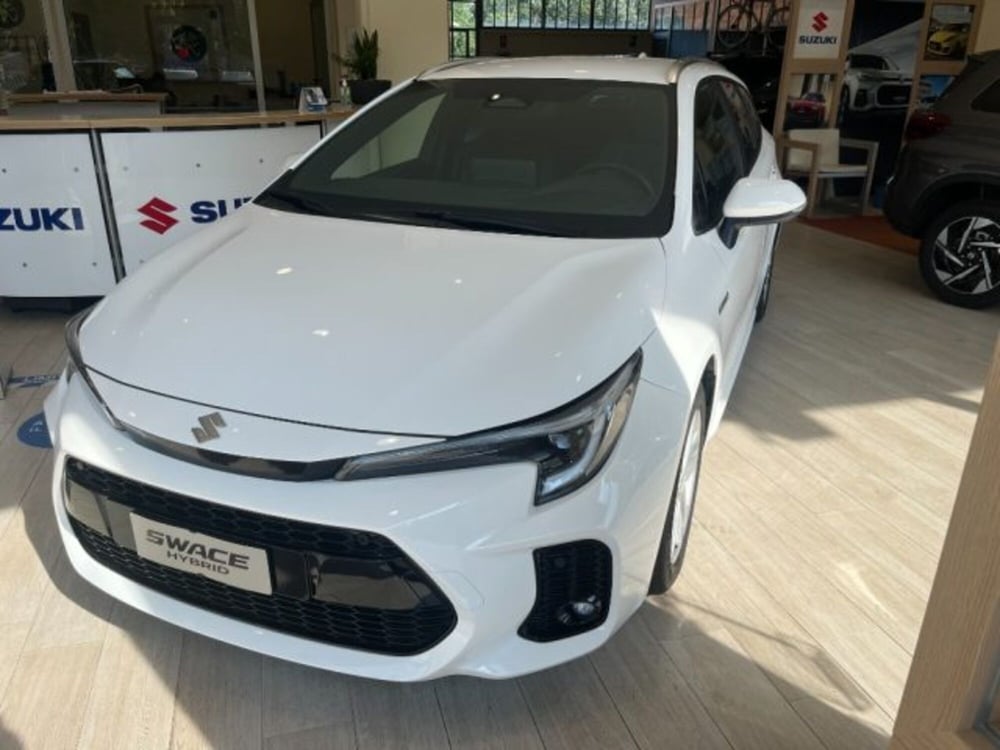 Suzuki Swace nuova a Torino (4)