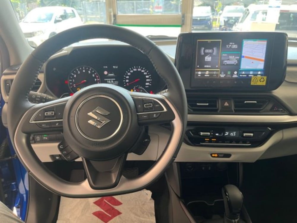 Suzuki Swace nuova a Torino (9)