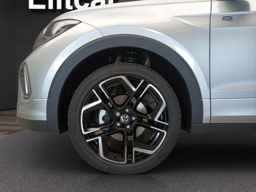 Volkswagen T-Cross nuova a Milano (9)