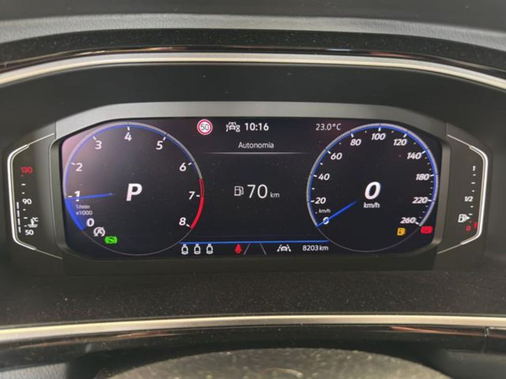 Volkswagen T-Roc usata a Milano (13)
