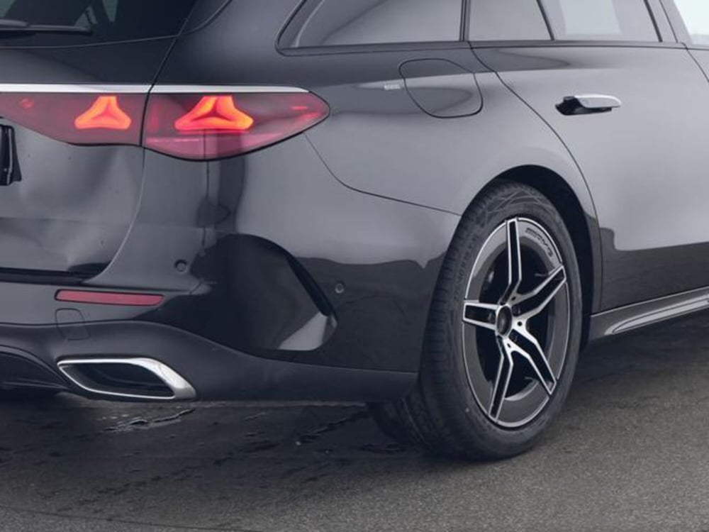 Mercedes-Benz Classe E Station Wagon usata a Milano (4)
