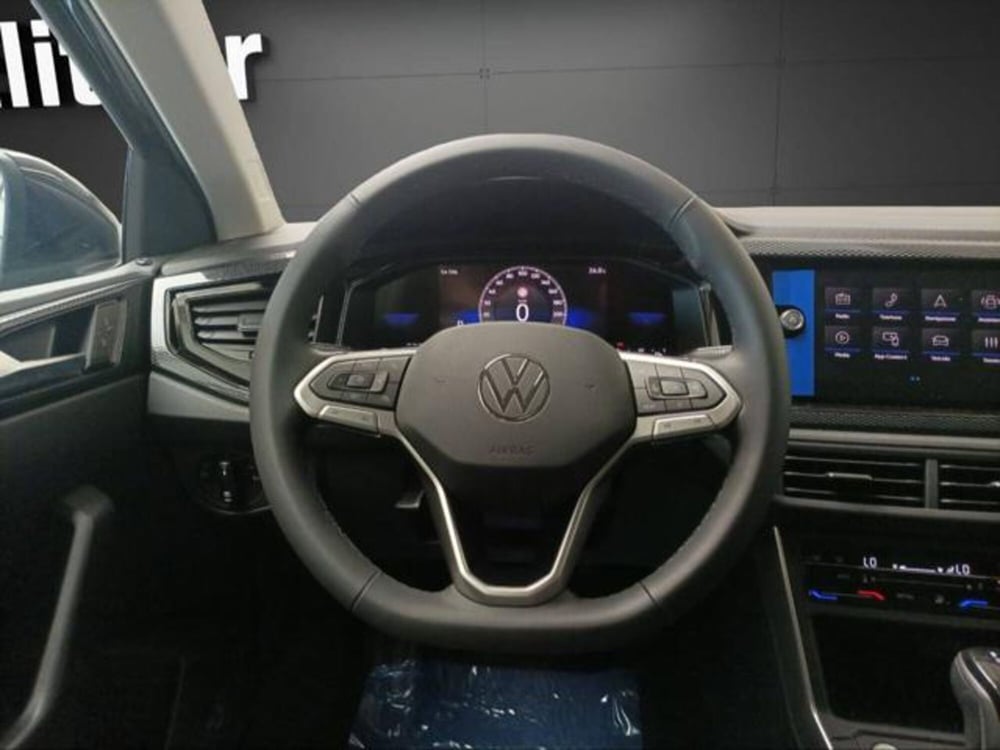 Volkswagen Taigo nuova a Milano (8)