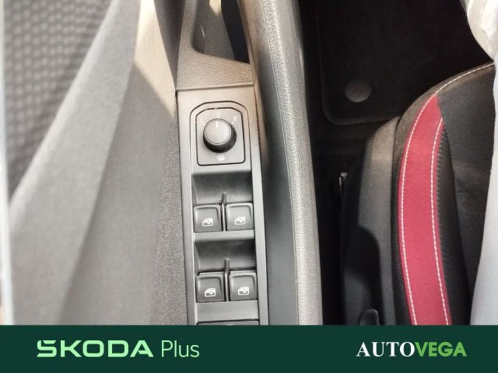 Skoda Kamiq usata a Vicenza (15)