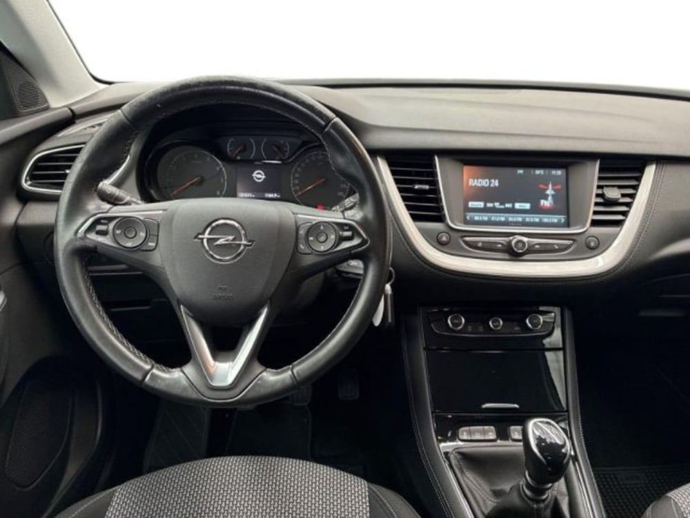 Opel Grandland X usata a Ancona (10)