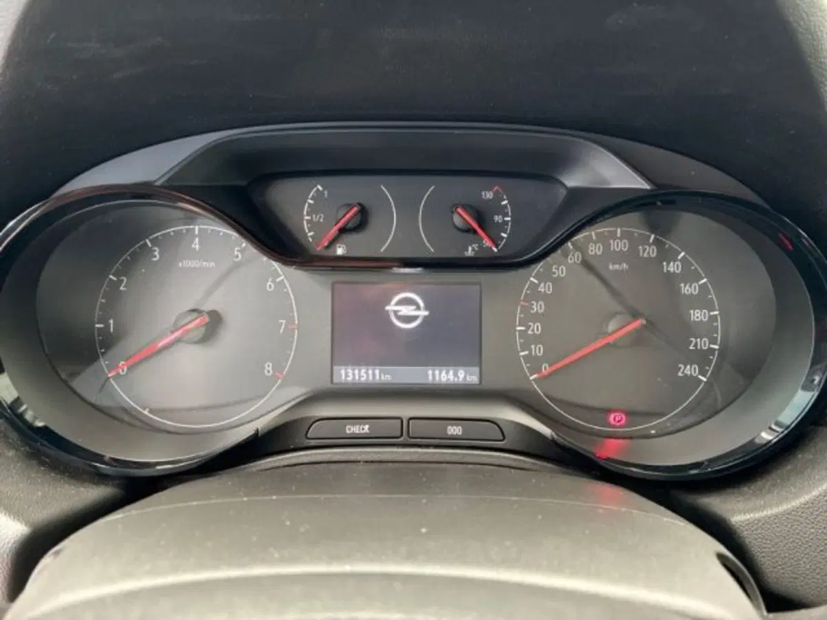 Opel Grandland X usata a Ancona (12)