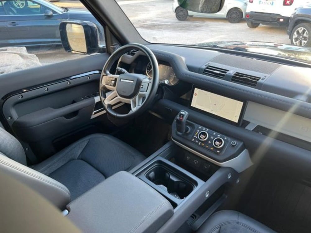 Land Rover Defender usata a Trapani (11)