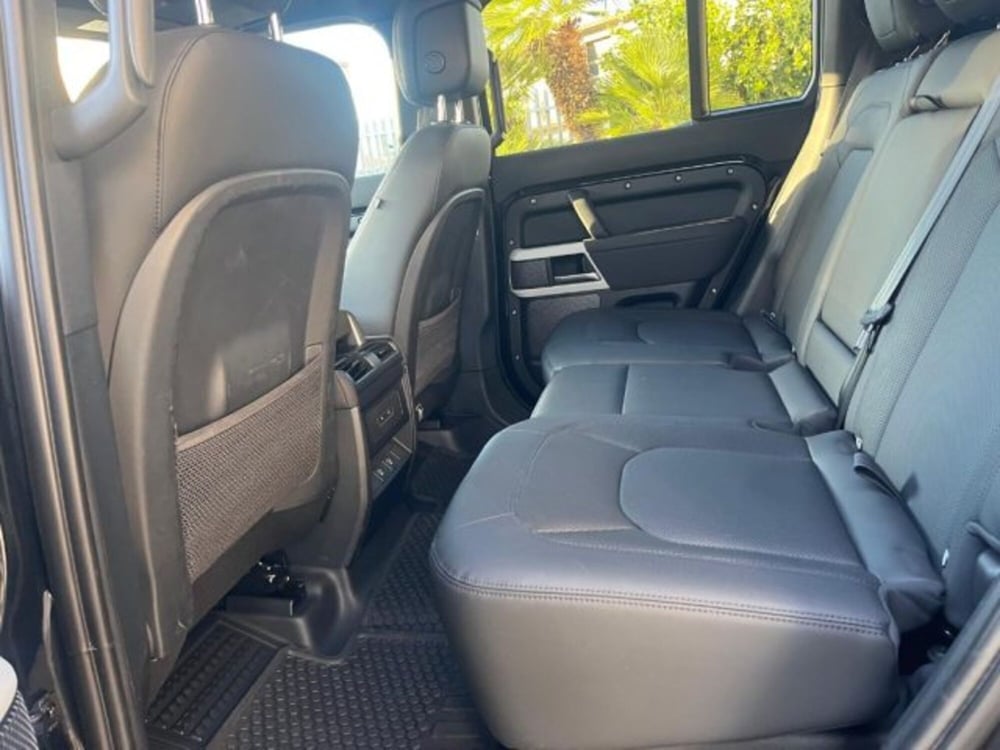 Land Rover Defender usata a Trapani (15)