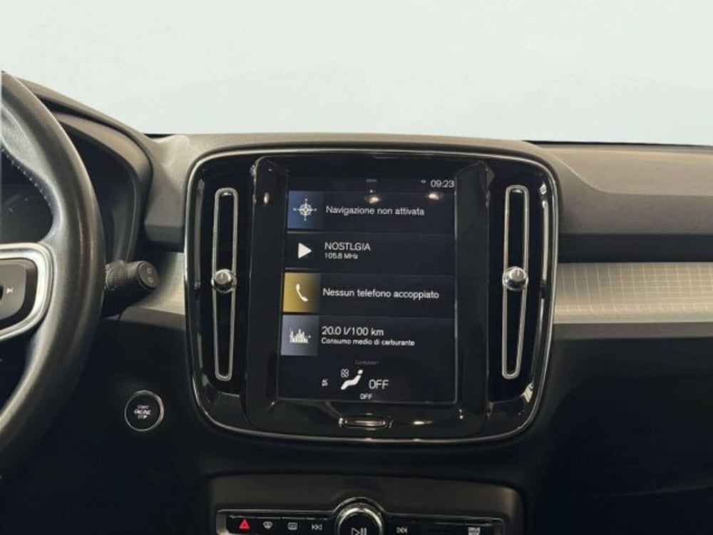 Volvo XC40 usata a Firenze (18)