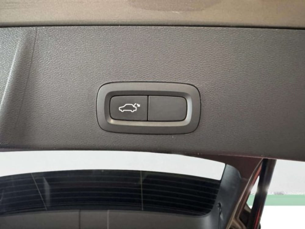 Volvo XC40 usata a Firenze (11)