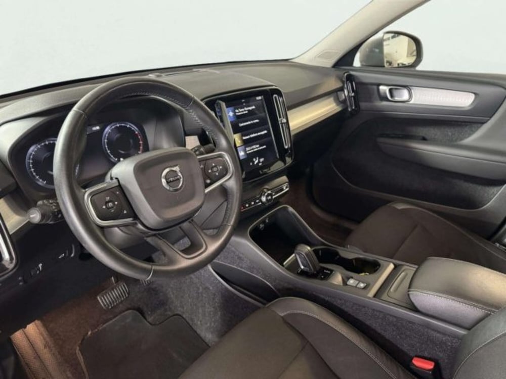 Volvo XC40 usata a Firenze (13)