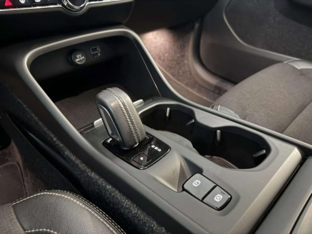 Volvo XC40 usata a Firenze (18)