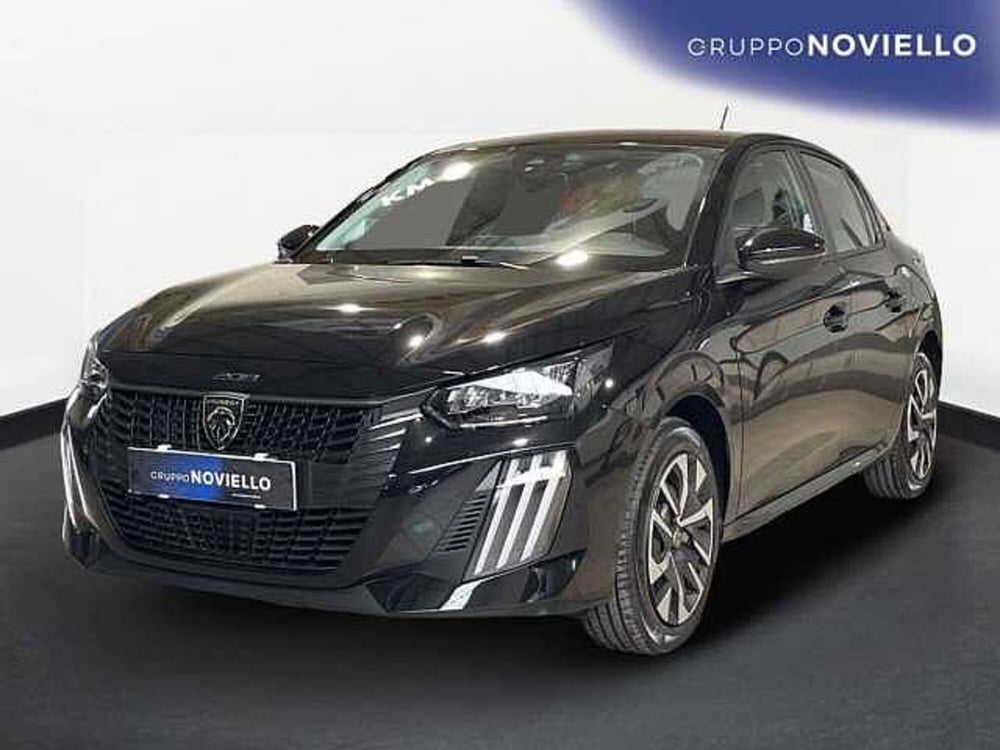 Peugeot 208 nuova a Salerno
