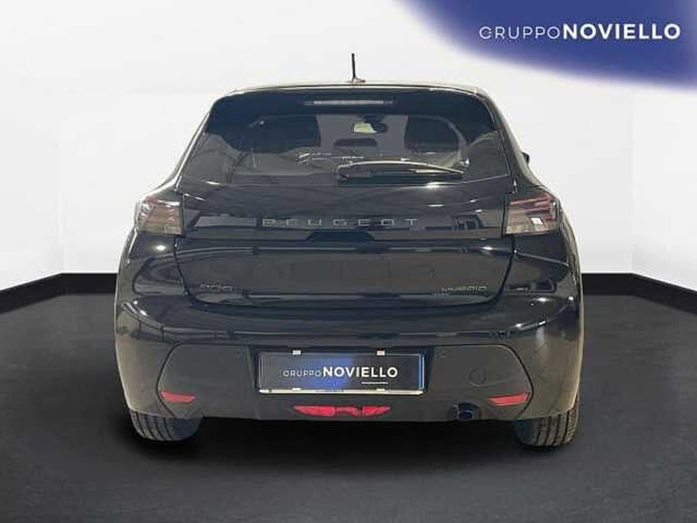 Peugeot 208 nuova a Salerno (6)